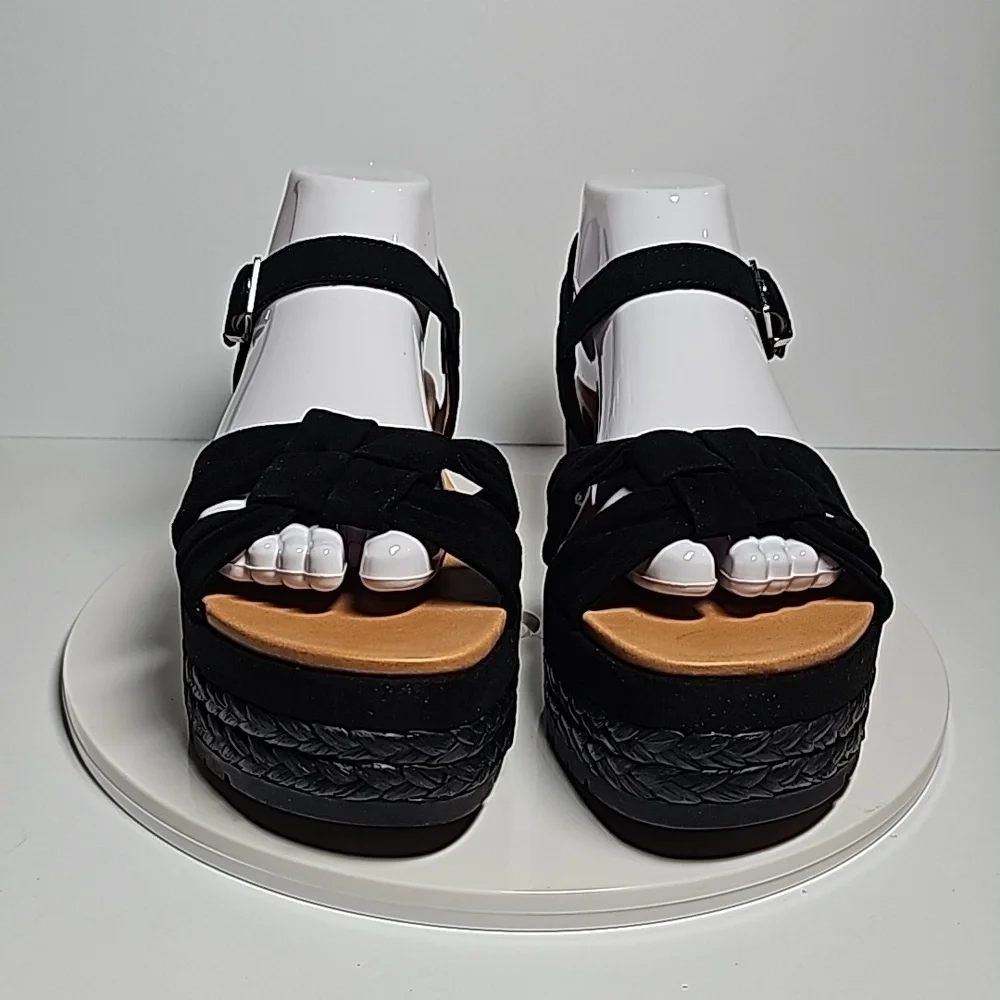 UGG Neusch Sandals Platforms Shoe Adjustable Strap Suede Leather Rafia Black 9